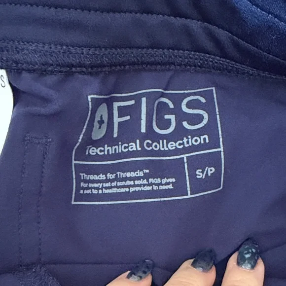 Figs Technical Collection Navy Blue Scrubs Pants - Small - Picture 4 of 5
